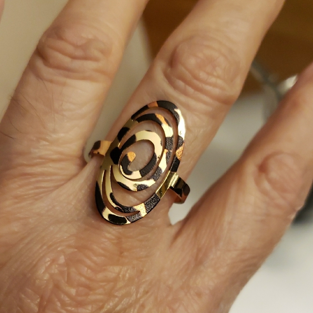 Rose Gold Smart Ring - Picture 4 of 9